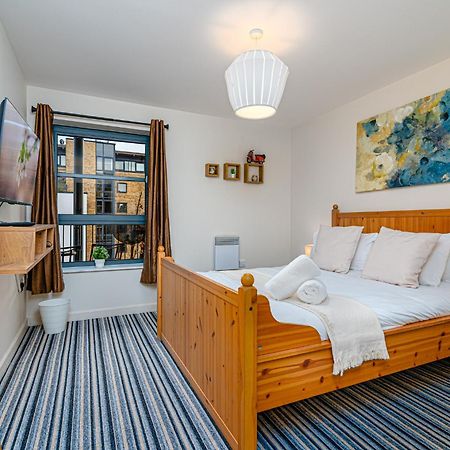Zenith Hub Apartman London Kültér fotó