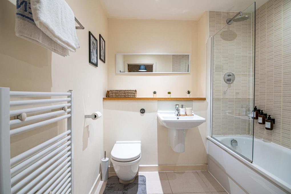 Zenith Hub Apartman London Kültér fotó